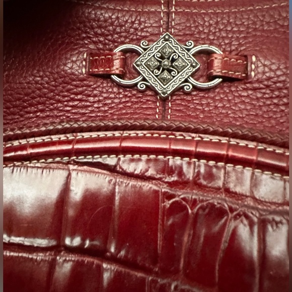 Brighton Red Pebbled Leather Shoulder Bag Heart Charm Croc Embossed - Picture 5 of 8